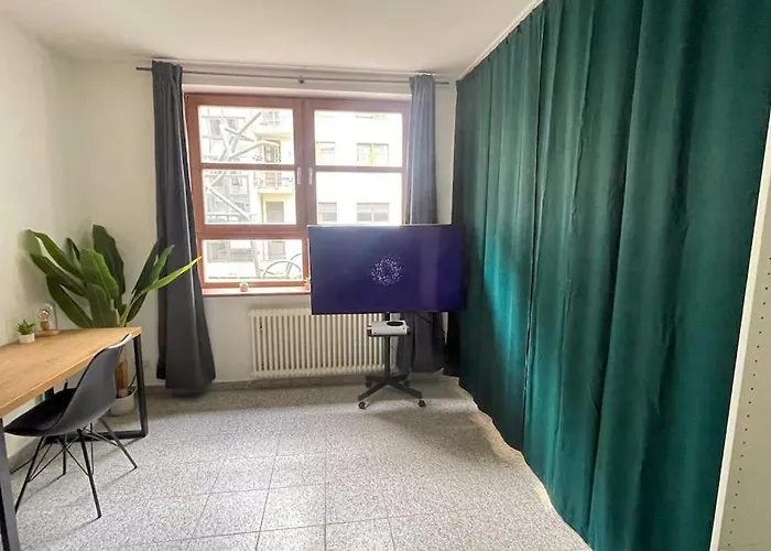 Modern L Netflix L Fast Wifi L Xbox Daire Berlin