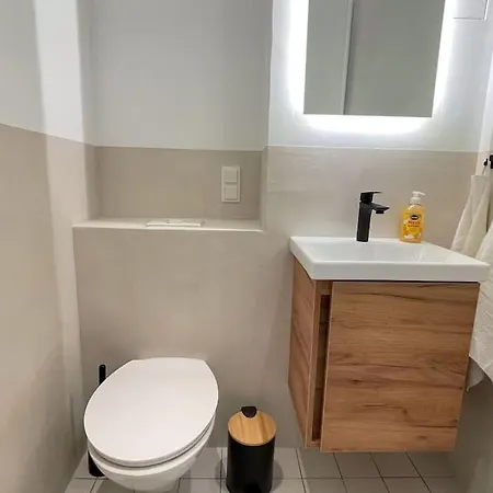 Modern L Netflix L Fast Wifi L Xbox *