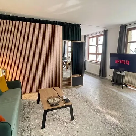 Modern L Netflix L Fast Wifi L Xbox *