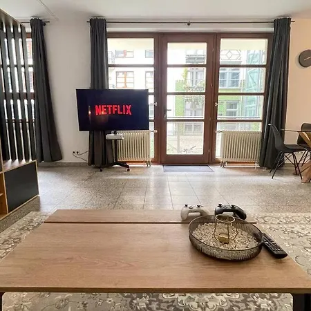 Modern L Netflix L Fast Wifi L Xbox Lejlighed *