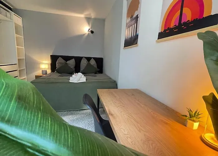 Modern L Netflix L Fast Wifi L Xbox Berlin