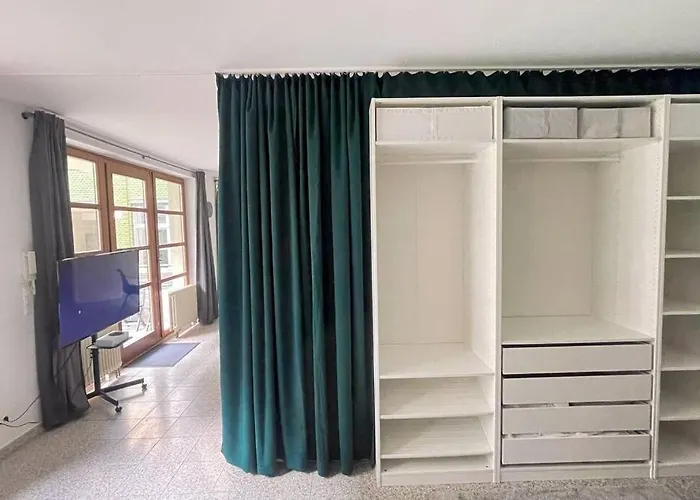 Modern L Netflix L Fast Wifi L Xbox Apartment