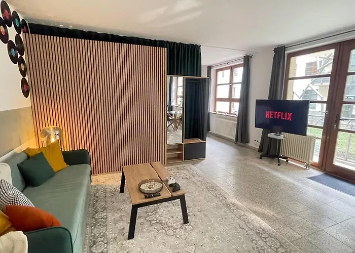 Modern L Netflix L Fast Wifi L Xbox *