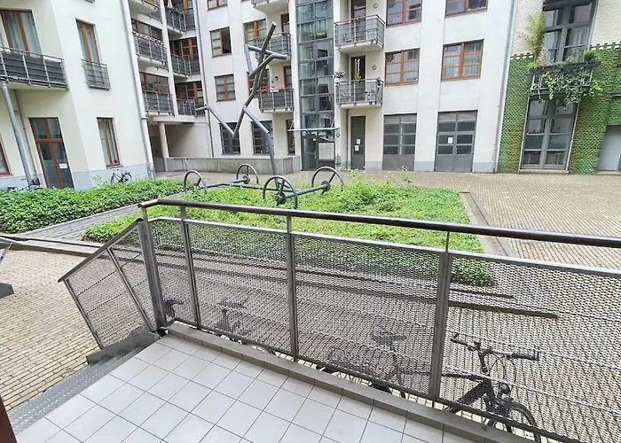 Apartment Modern L Netflix L Fast Wifi L Xbox