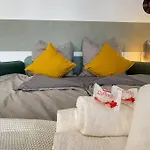 Διαμέρισμα Modern L Netflix L Fast Wifi L Xbox